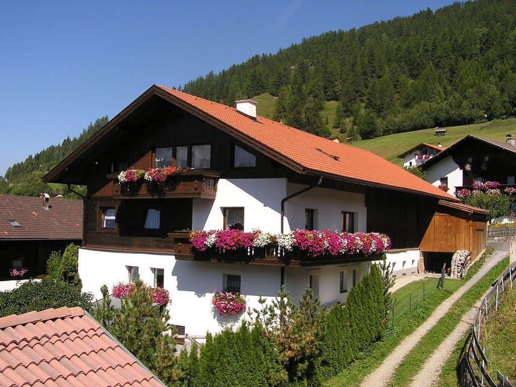 Haus Heidrun Appartement Fendels Buitenkant foto